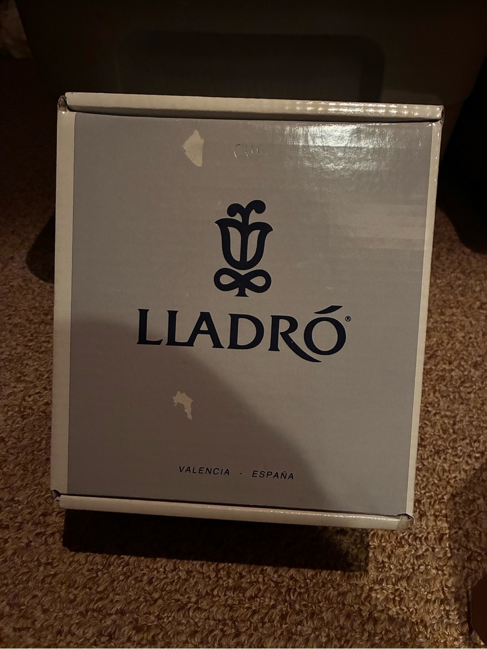 Lladró #7541 Moongate Porcelain Clock